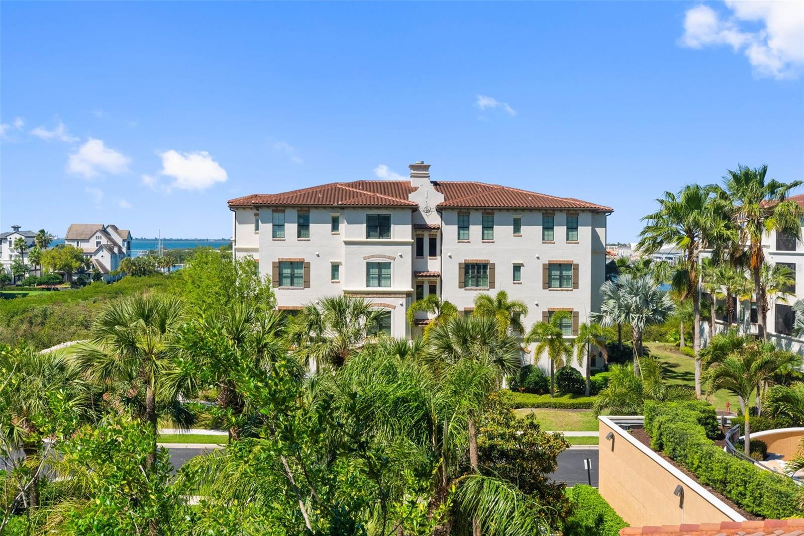 CASTILLO AT WESTSHORE YACHT CL - Residential