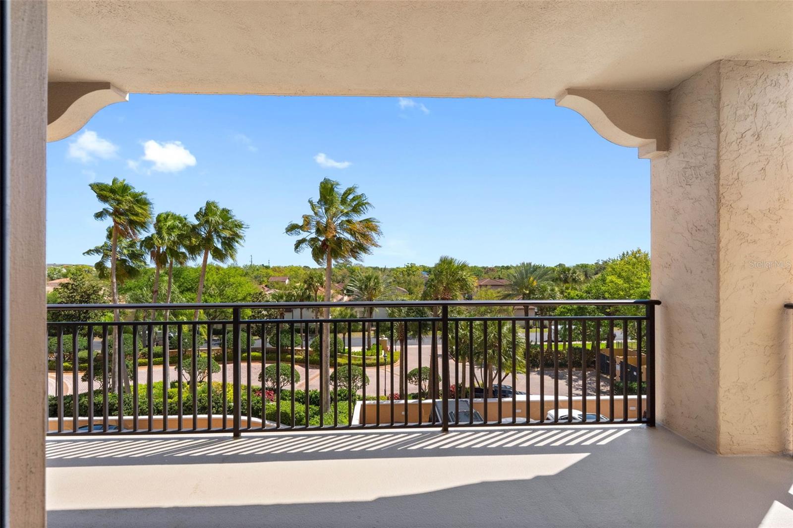 CASTILLO AT WESTSHORE YACHT CL - Residential