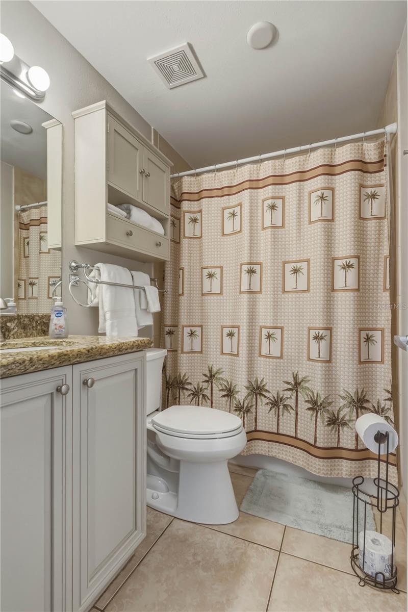 BOCA CIEGA RESORT & MARINA CONDO - Residential