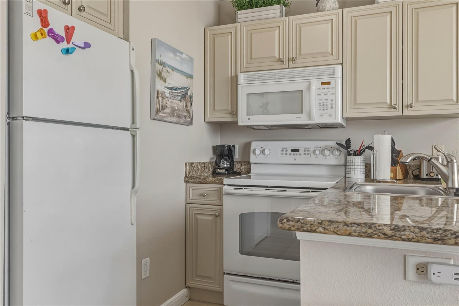 BOCA CIEGA RESORT & MARINA CONDO - Residential