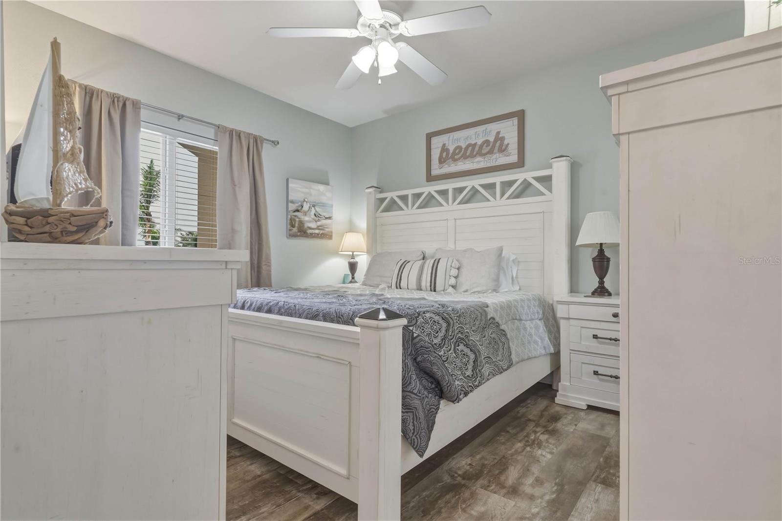 BOCA CIEGA RESORT & MARINA CONDO - Residential