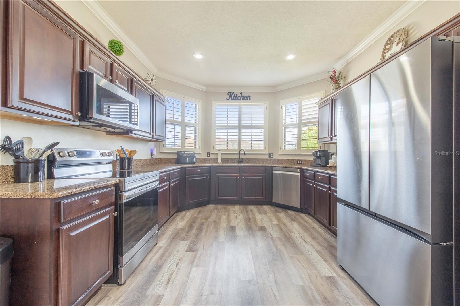 HALLAM PRESERVE EAST - Residential