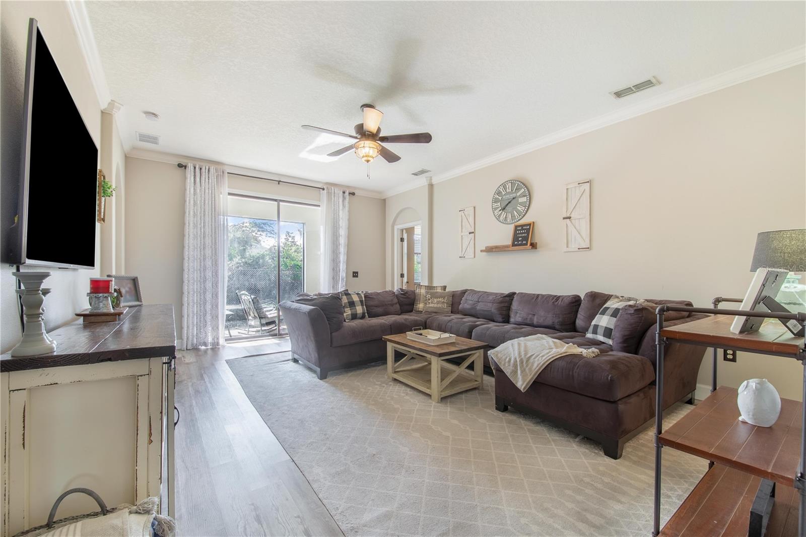 HALLAM PRESERVE EAST - Residential