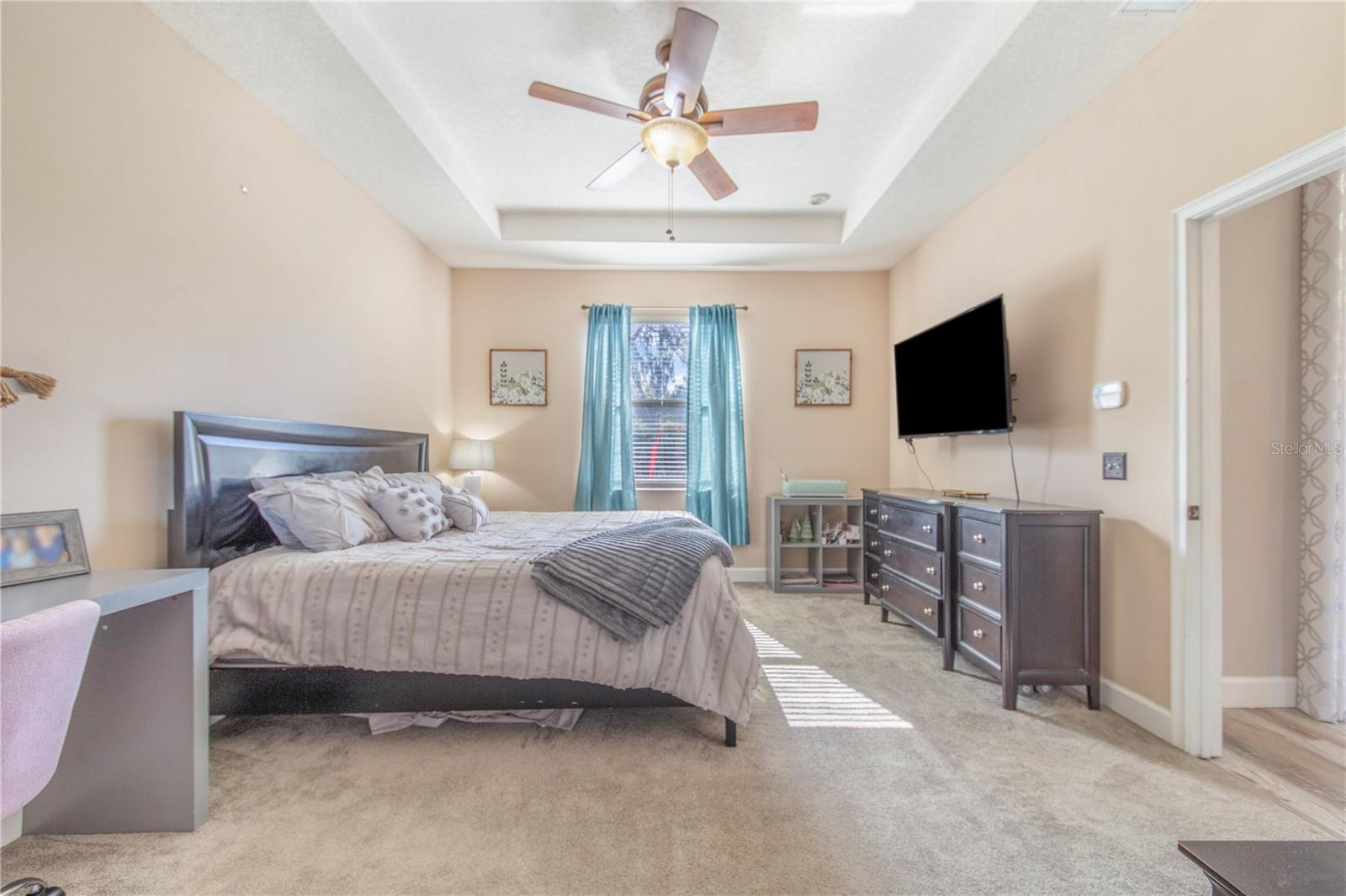 HALLAM PRESERVE EAST - Residential