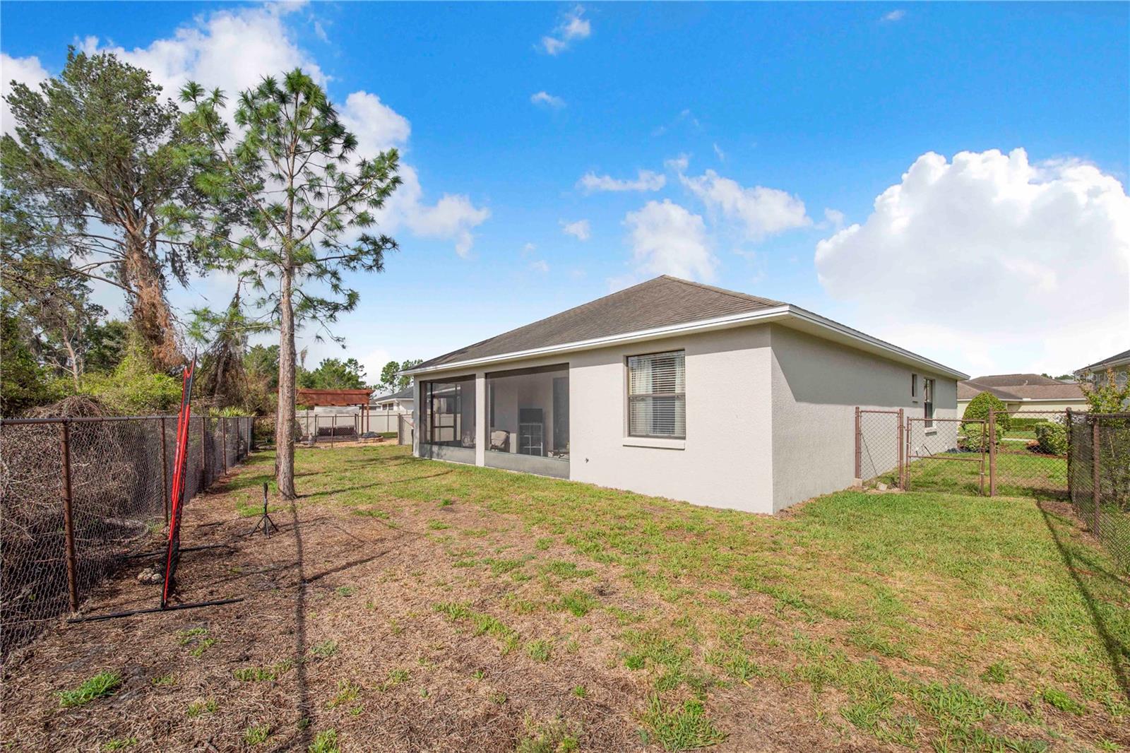 HALLAM PRESERVE EAST - Residential