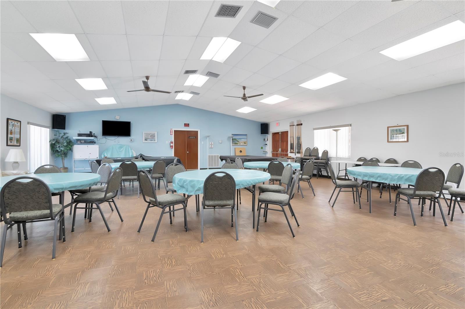 PINEWOOD VILLAGE CONDO - Residential