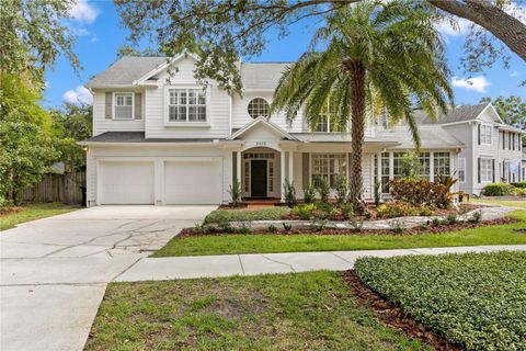 Photo of 2403 W Sunset Drive, Tampa, FL 33629 (MLS # TB8471075)