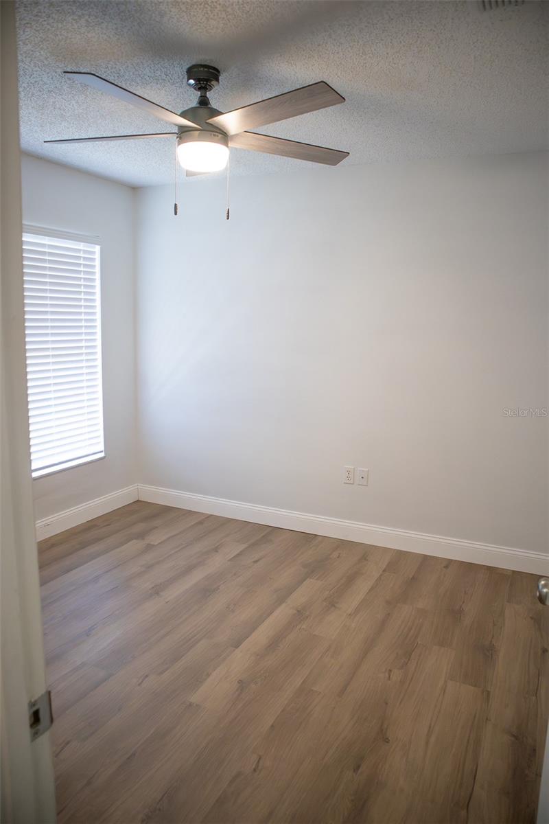 FAIRWAYS AT MT PLYMOUTH PH 01 LT 01 - Residential