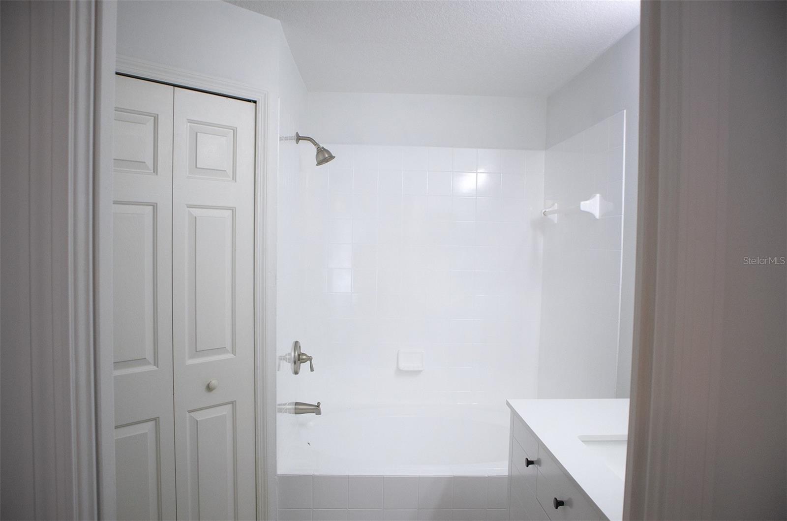 FAIRWAYS AT MT PLYMOUTH PH 01 LT 01 - Residential