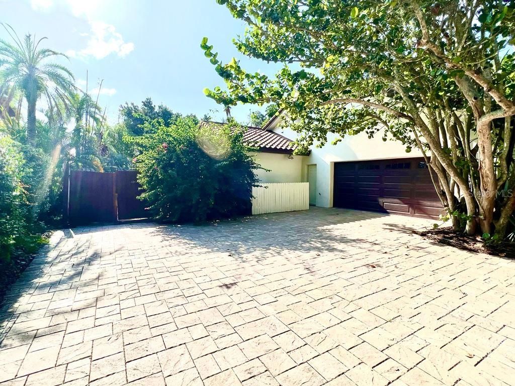 Photo of 5610 W Lake Butler Road, Windermere, FL 34786 (MLS # O6406597)