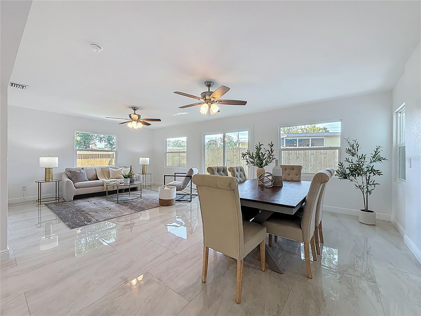 LAKEWOOD ESTATES SEC A - Residential