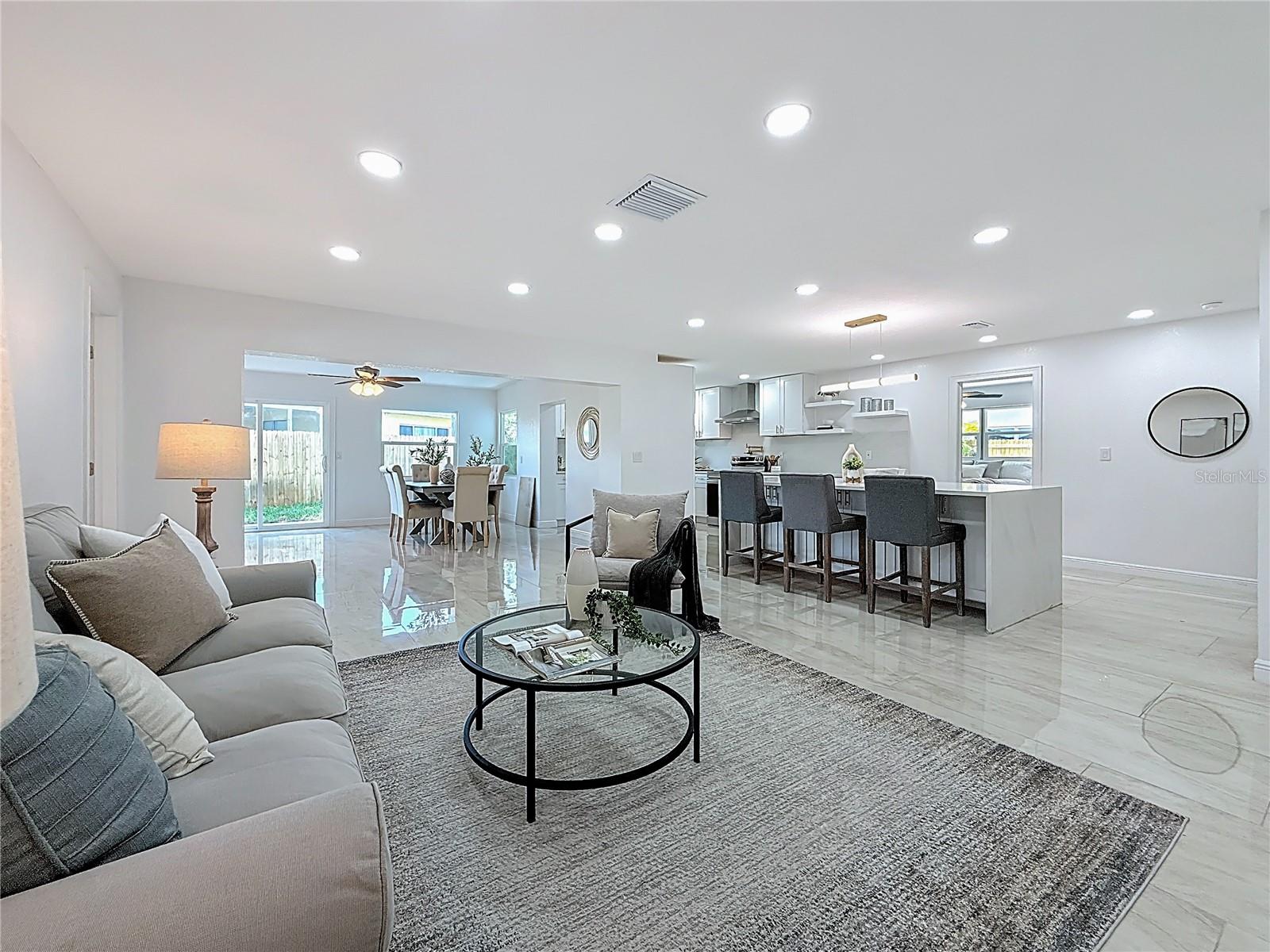 LAKEWOOD ESTATES SEC A - Residential