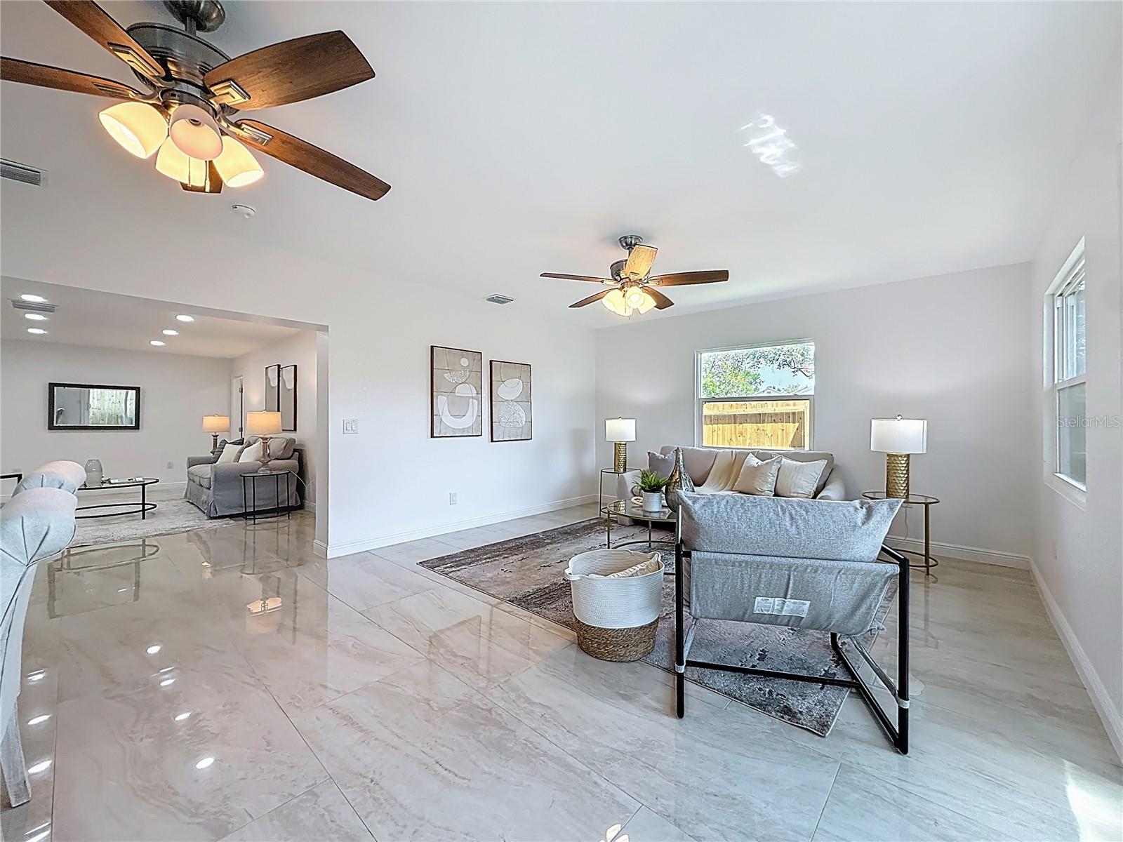 LAKEWOOD ESTATES SEC A - Residential