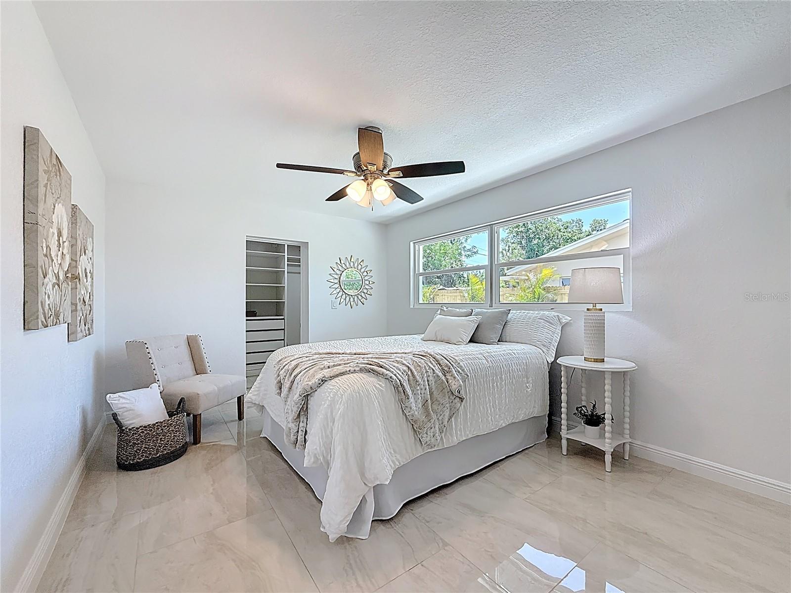 LAKEWOOD ESTATES SEC A - Residential