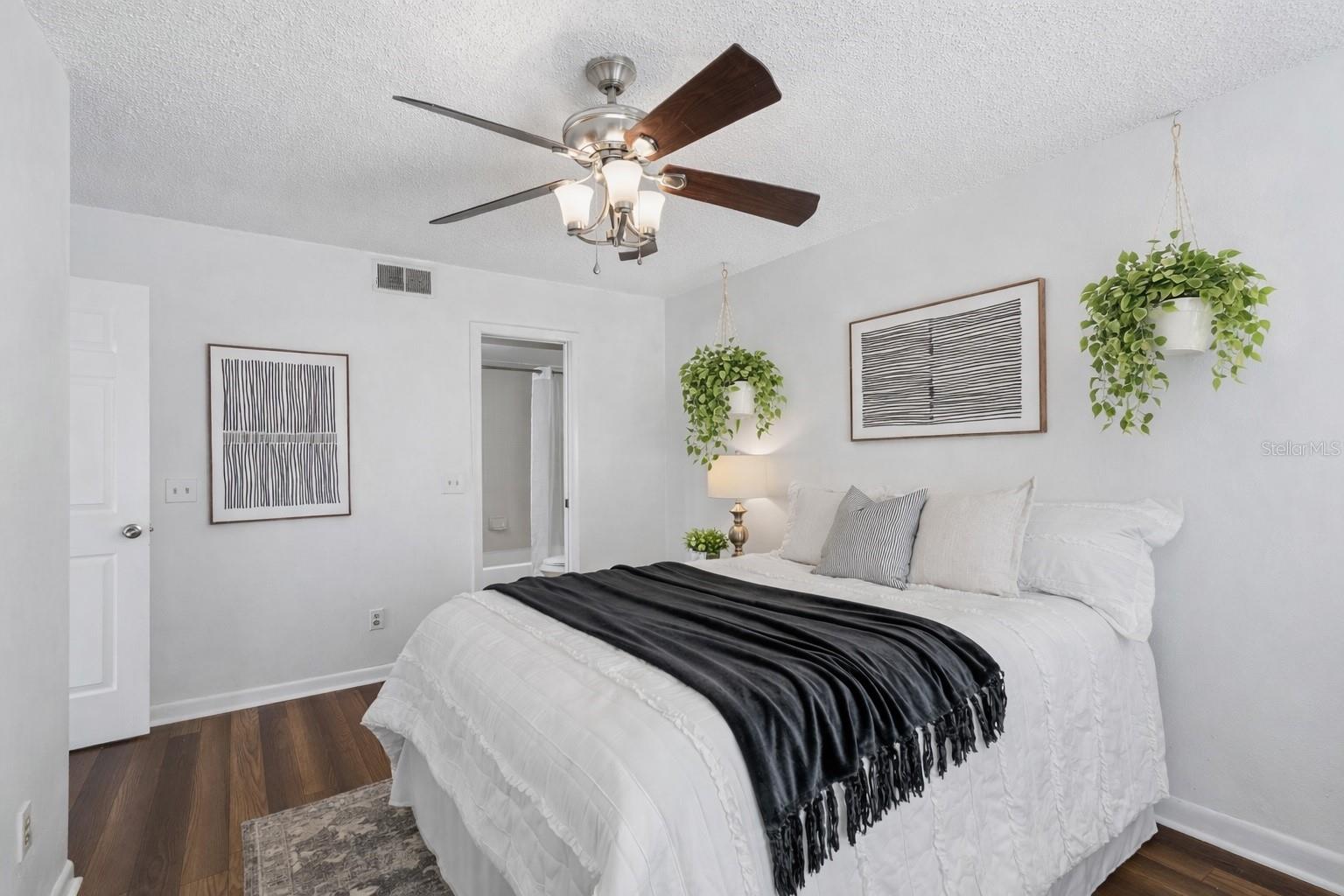 ARRAWANA PARK A CONDO - Residential