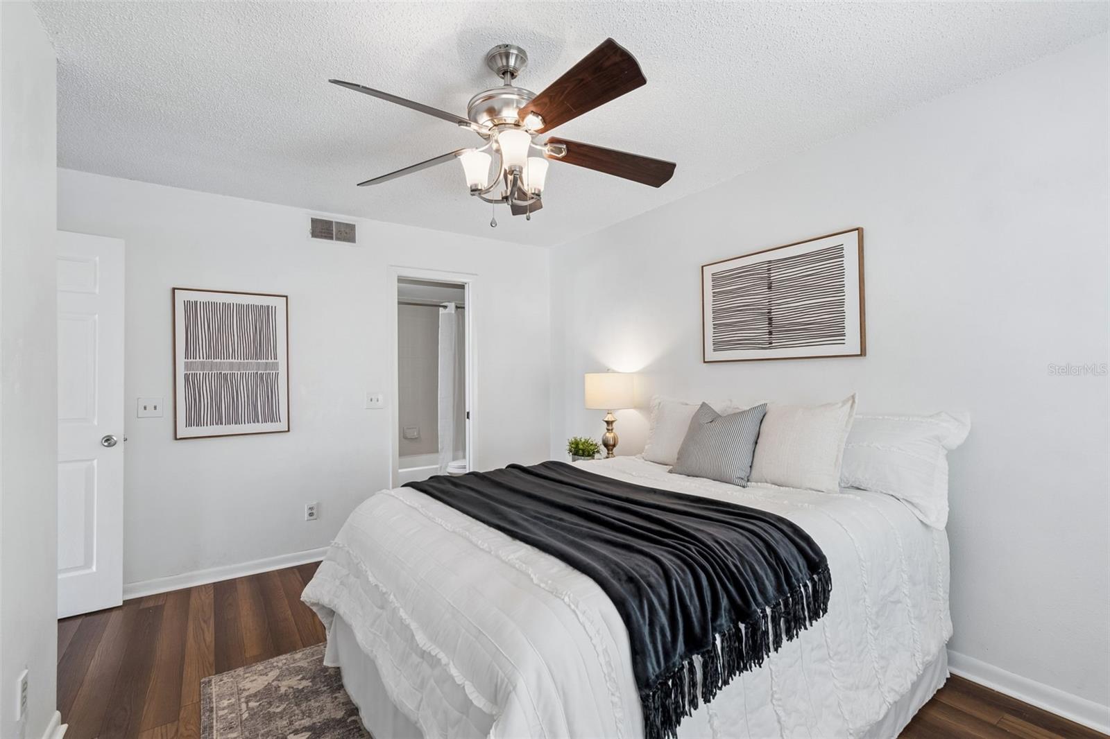 ARRAWANA PARK A CONDO - Residential