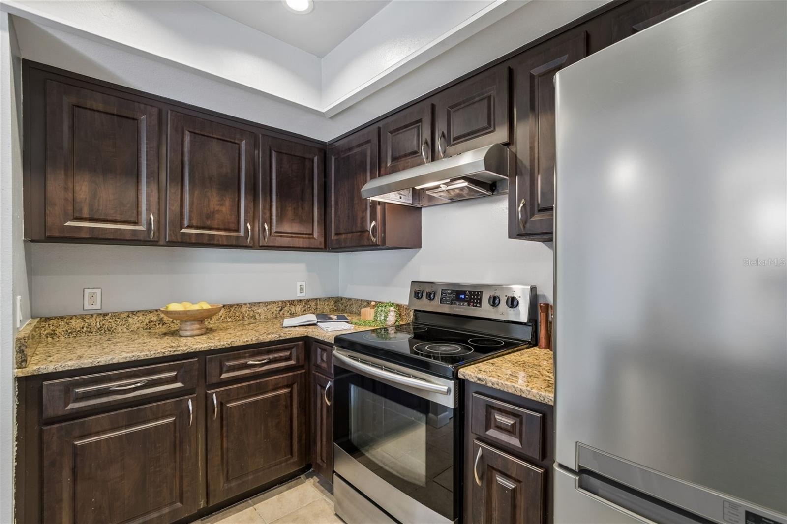 ARRAWANA PARK A CONDO - Residential