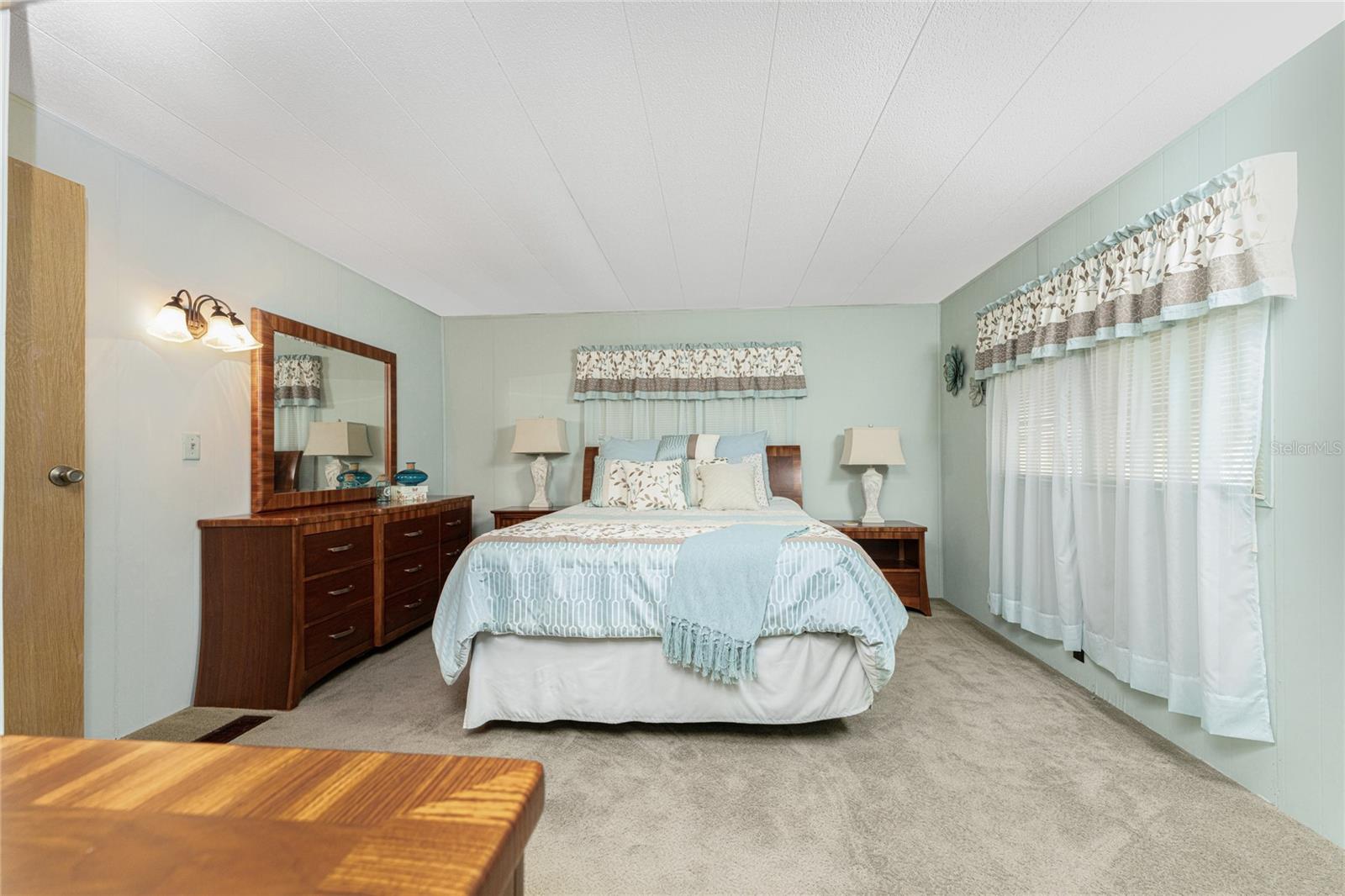 HOLIDAY PARK - Residential