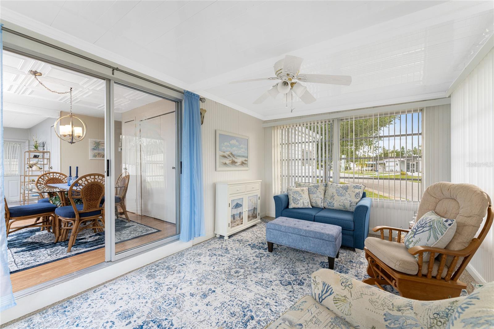 HOLIDAY PARK - Residential