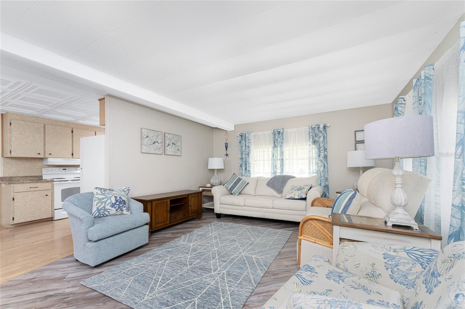 HOLIDAY PARK - Residential