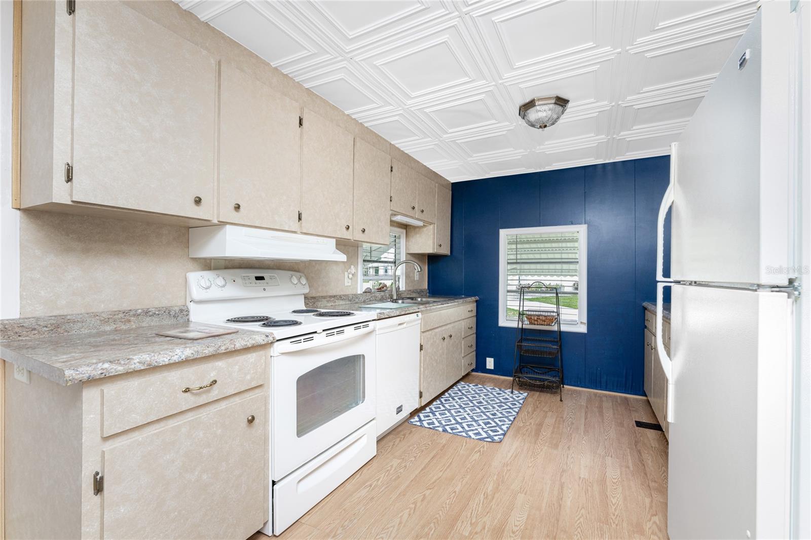 HOLIDAY PARK - Residential