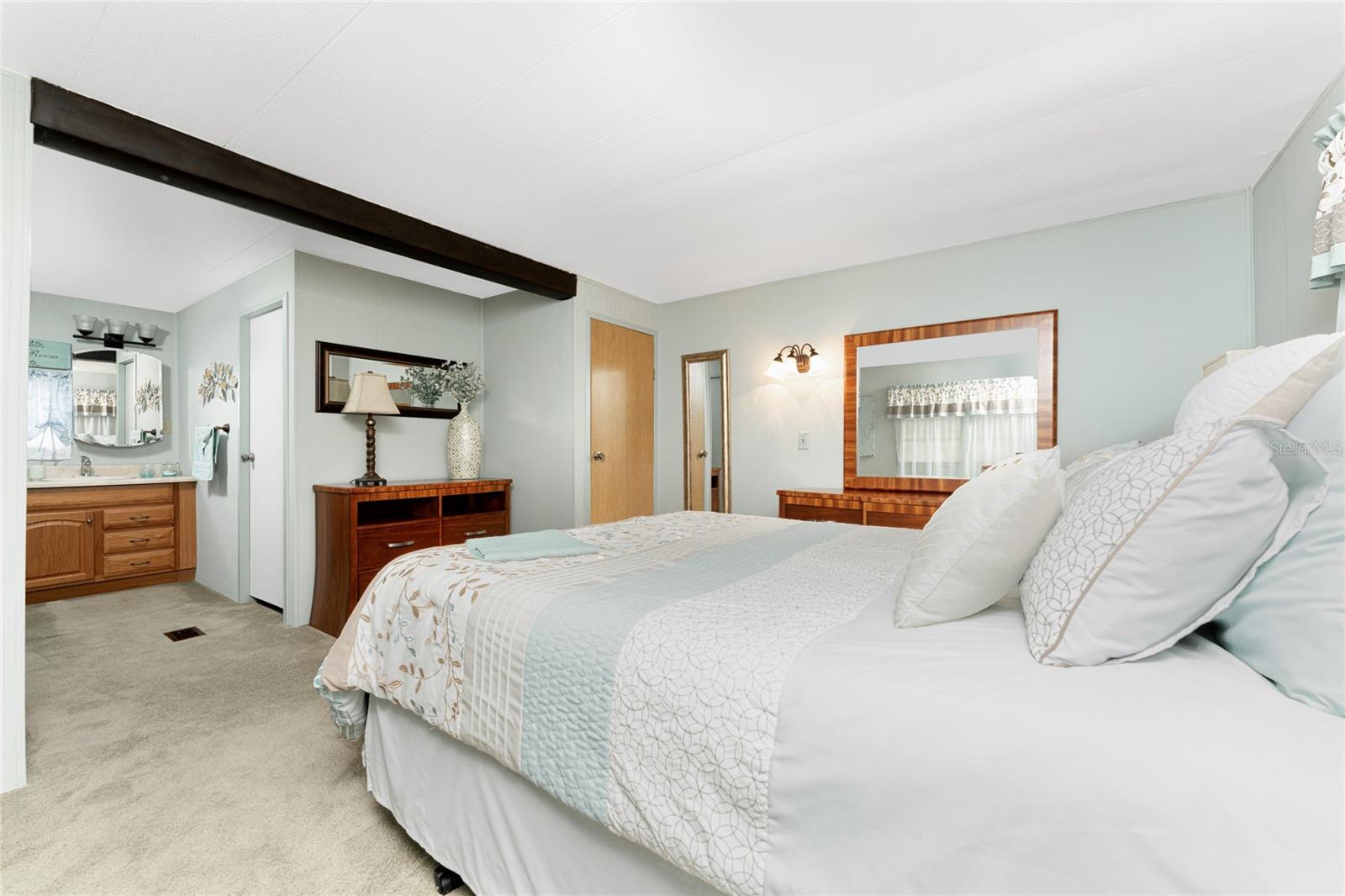 HOLIDAY PARK - Residential