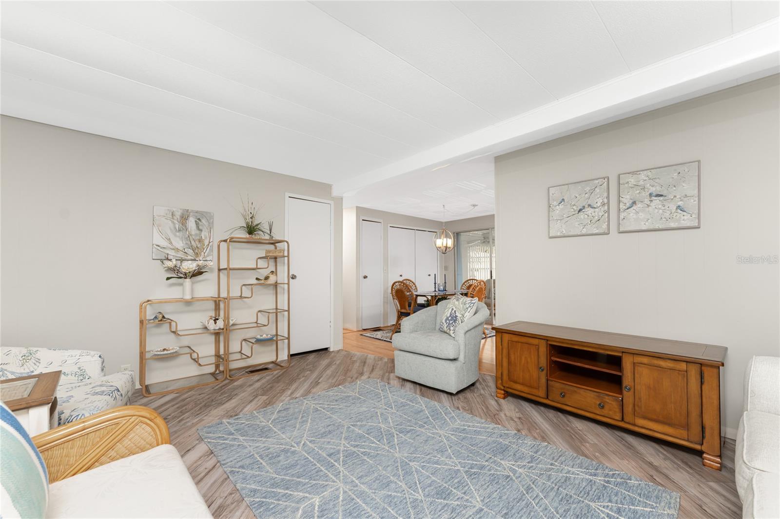 HOLIDAY PARK - Residential