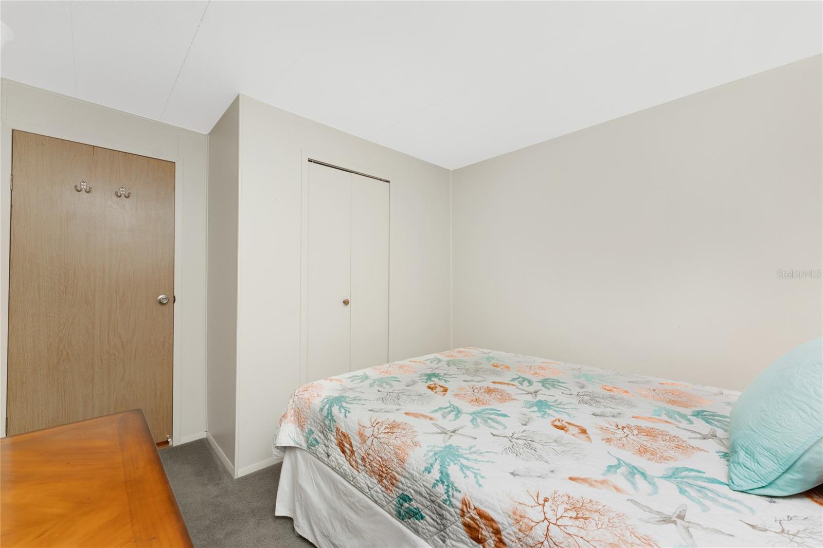 HOLIDAY PARK - Residential