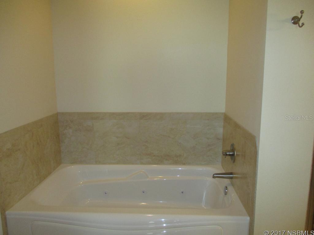 Manatee Cove - Residential