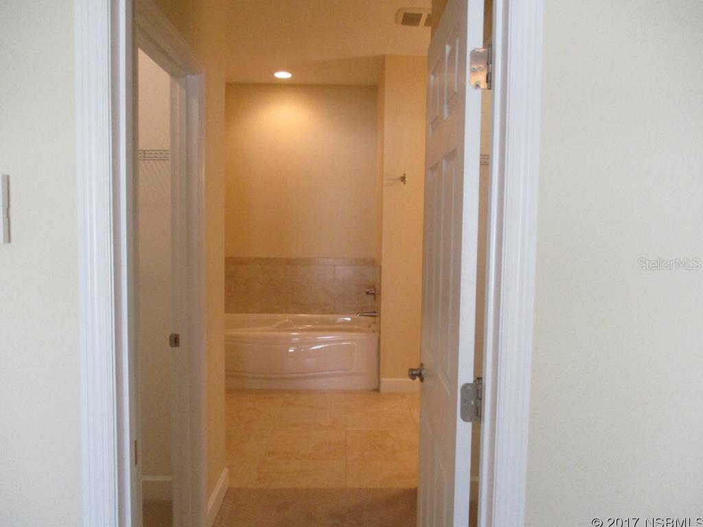 Manatee Cove - Residential