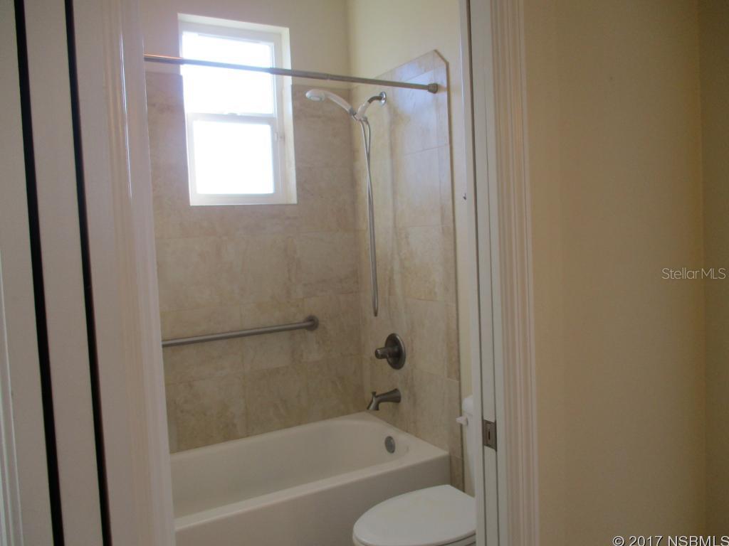 Manatee Cove - Residential