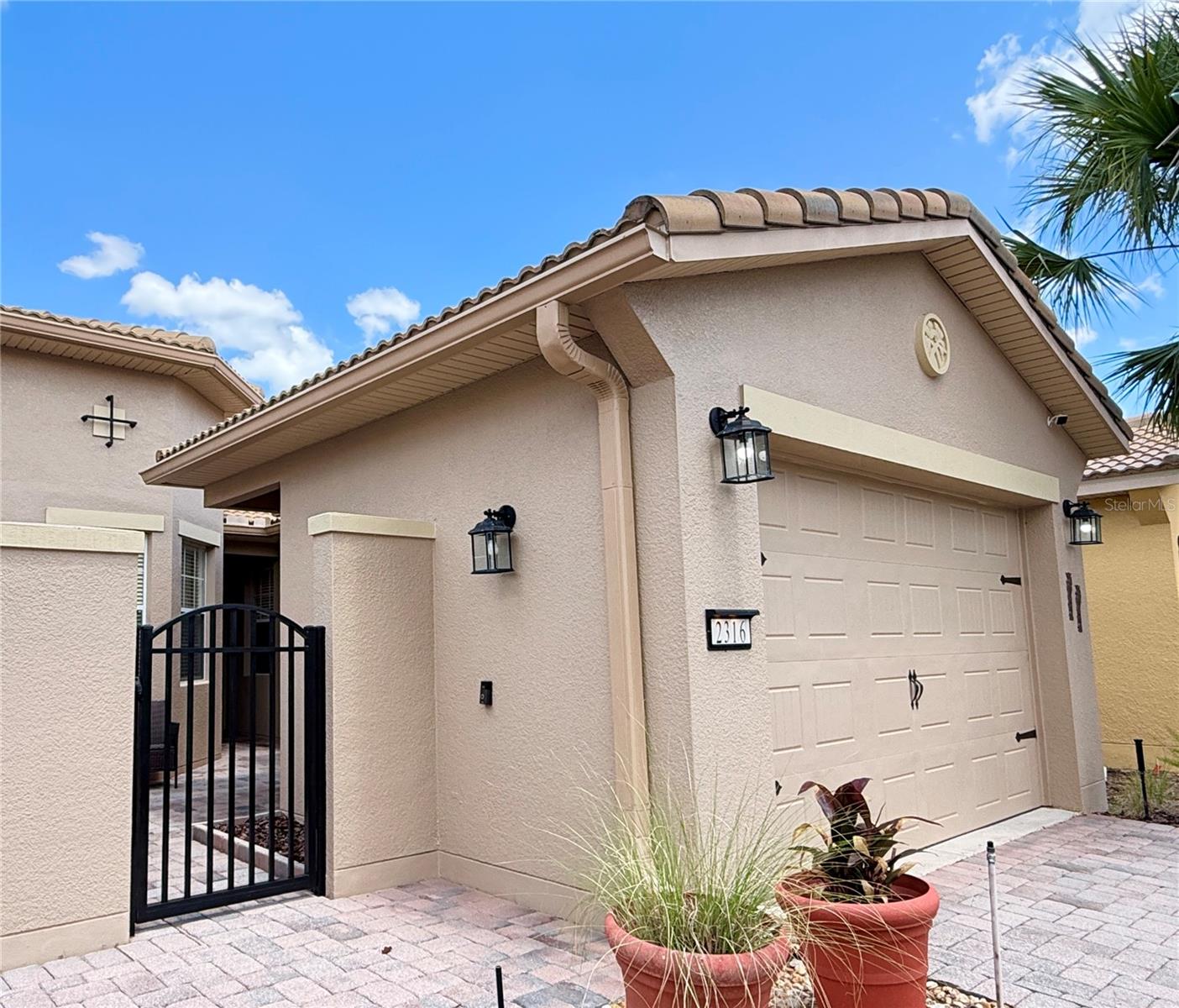 2316 PALM TREE DRIVE