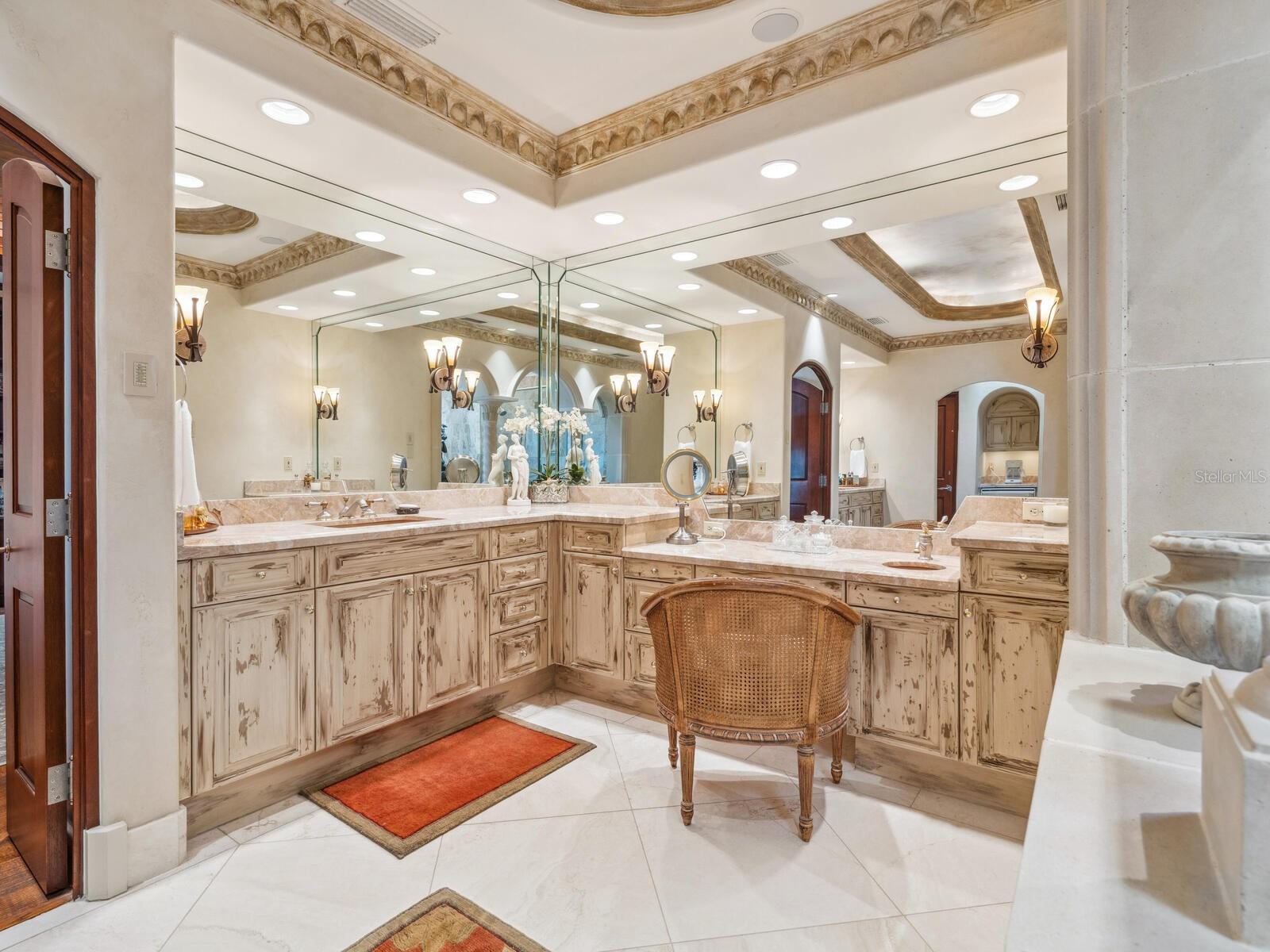 CASEY KEY - Residential