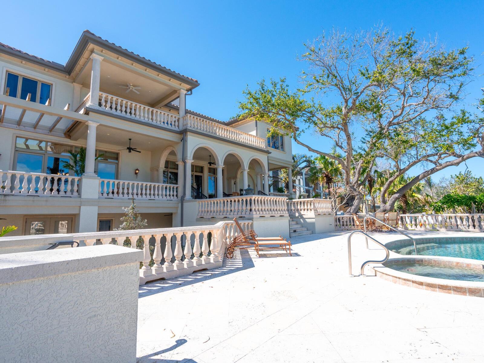 CASEY KEY - Residential