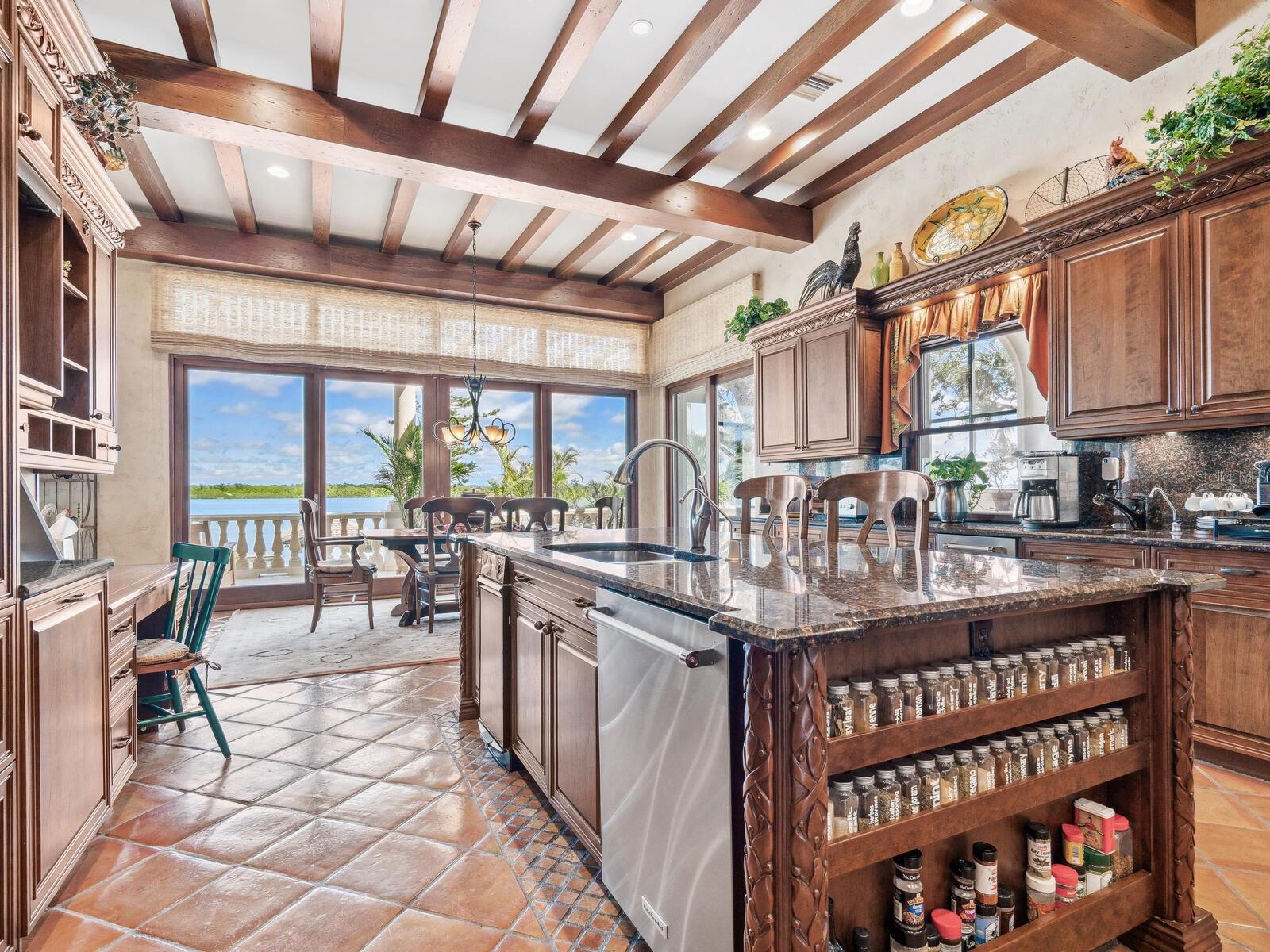 CASEY KEY - Residential