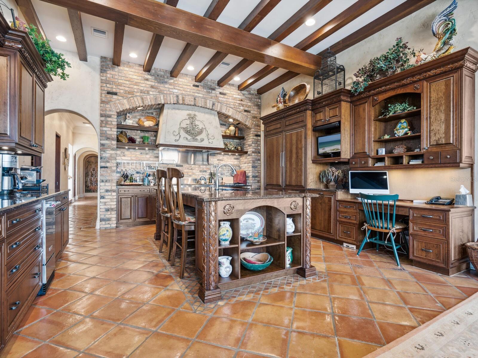 CASEY KEY - Residential