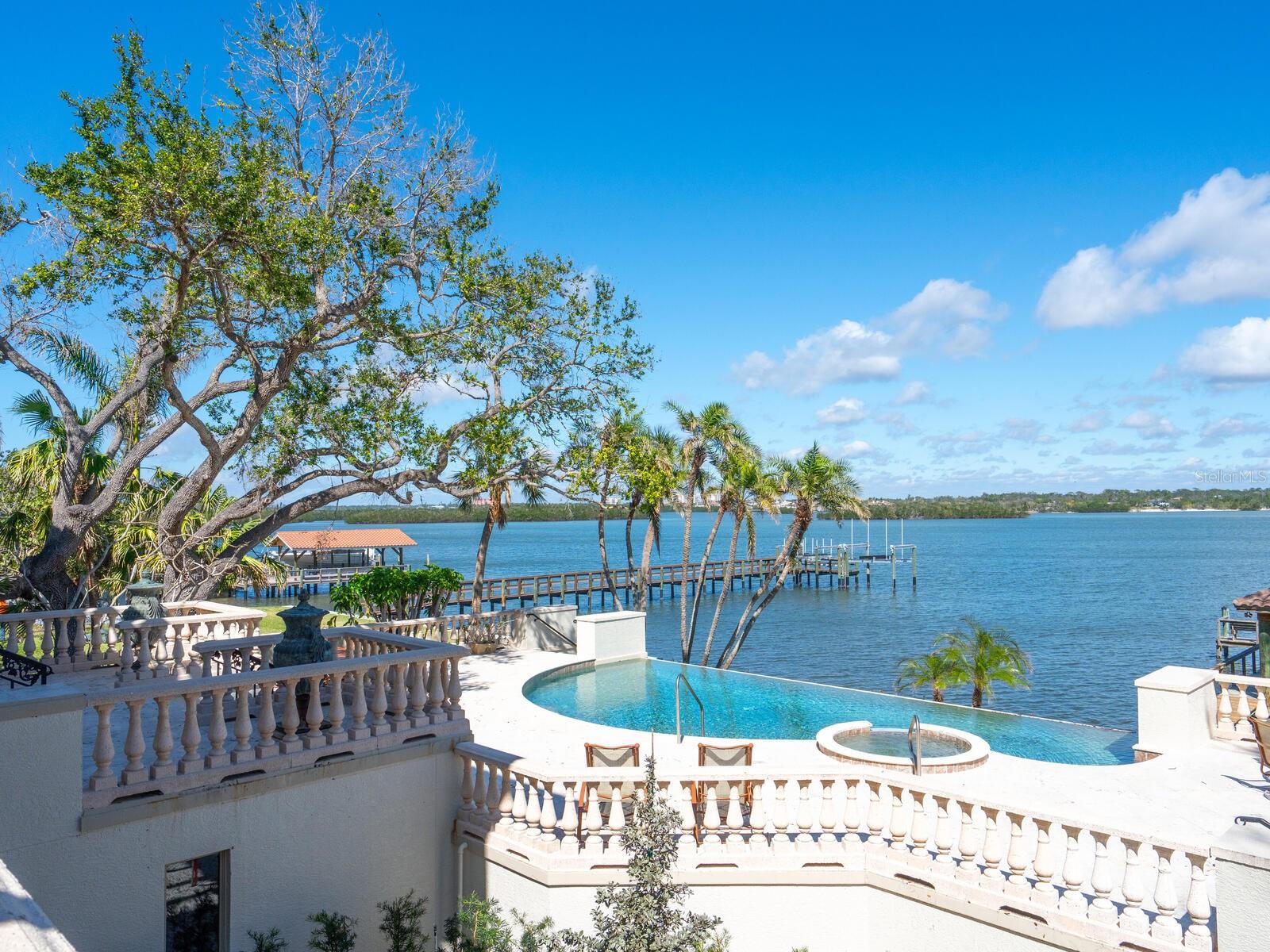 CASEY KEY - Residential