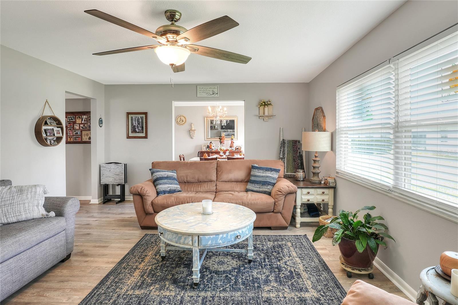 3515 AMITY AVENUE 3515