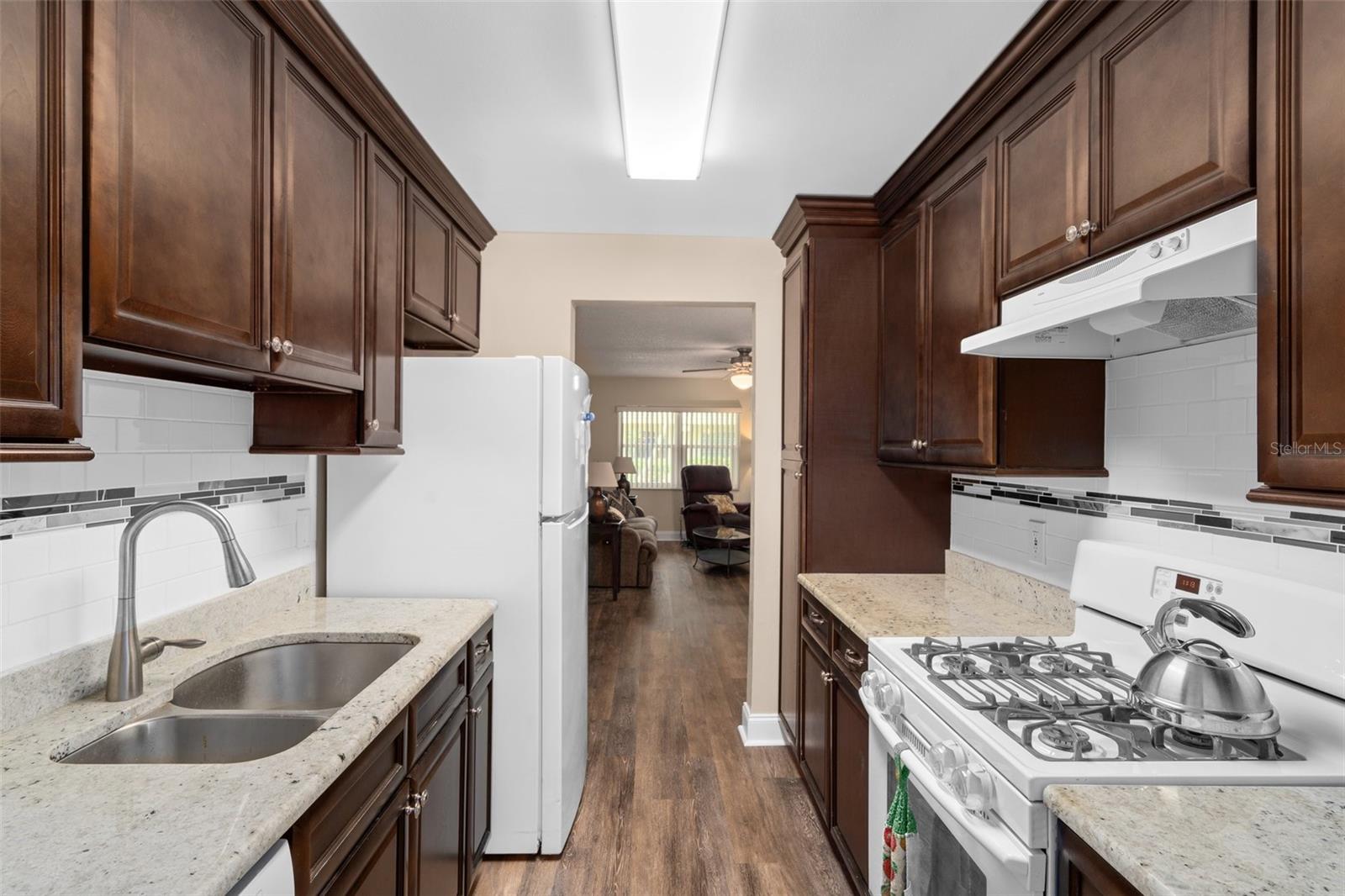 LONG BAYOU - Residential