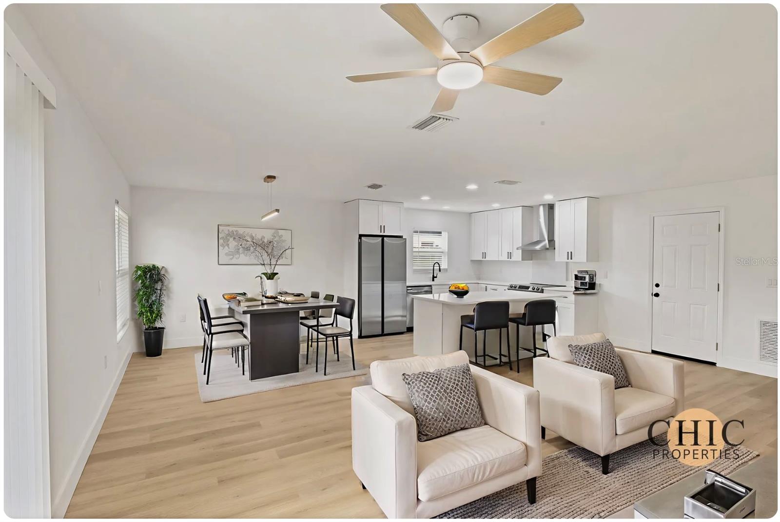 SANDPOINTE 4TH ADD - Residential