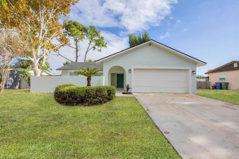 Photo of 4006 29th Avenue W, Bradenton, FL 34205 (MLS # A4670525)