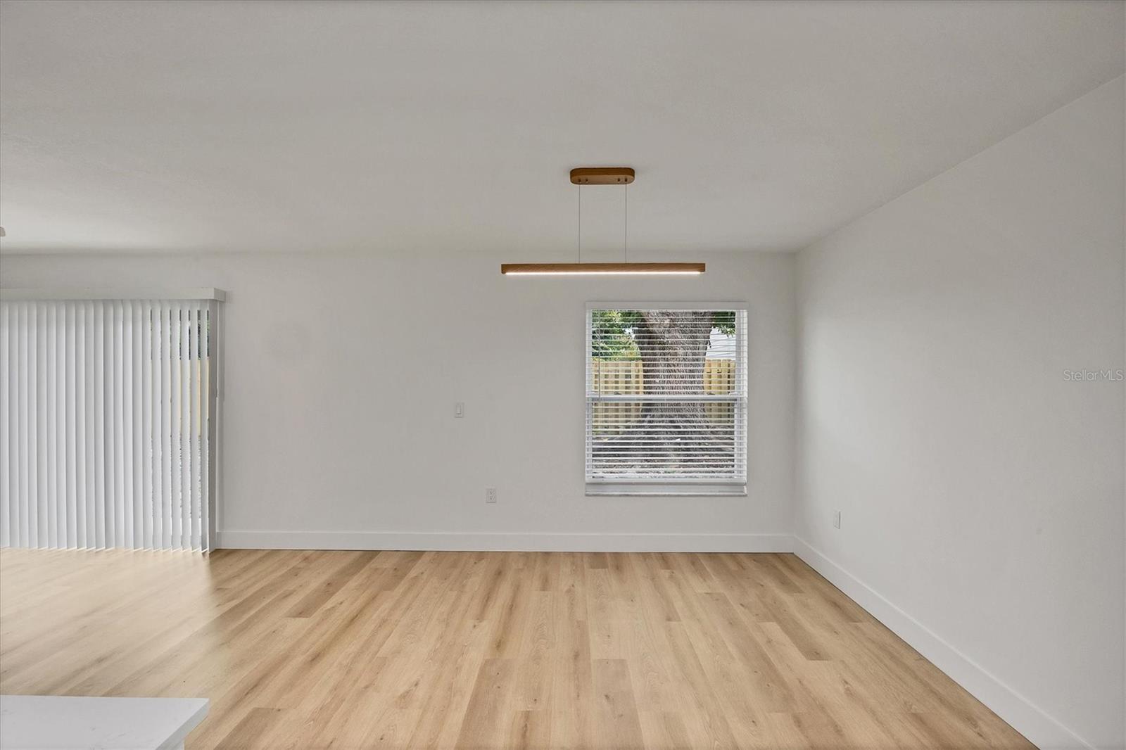 SANDPOINTE 4TH ADD - Residential