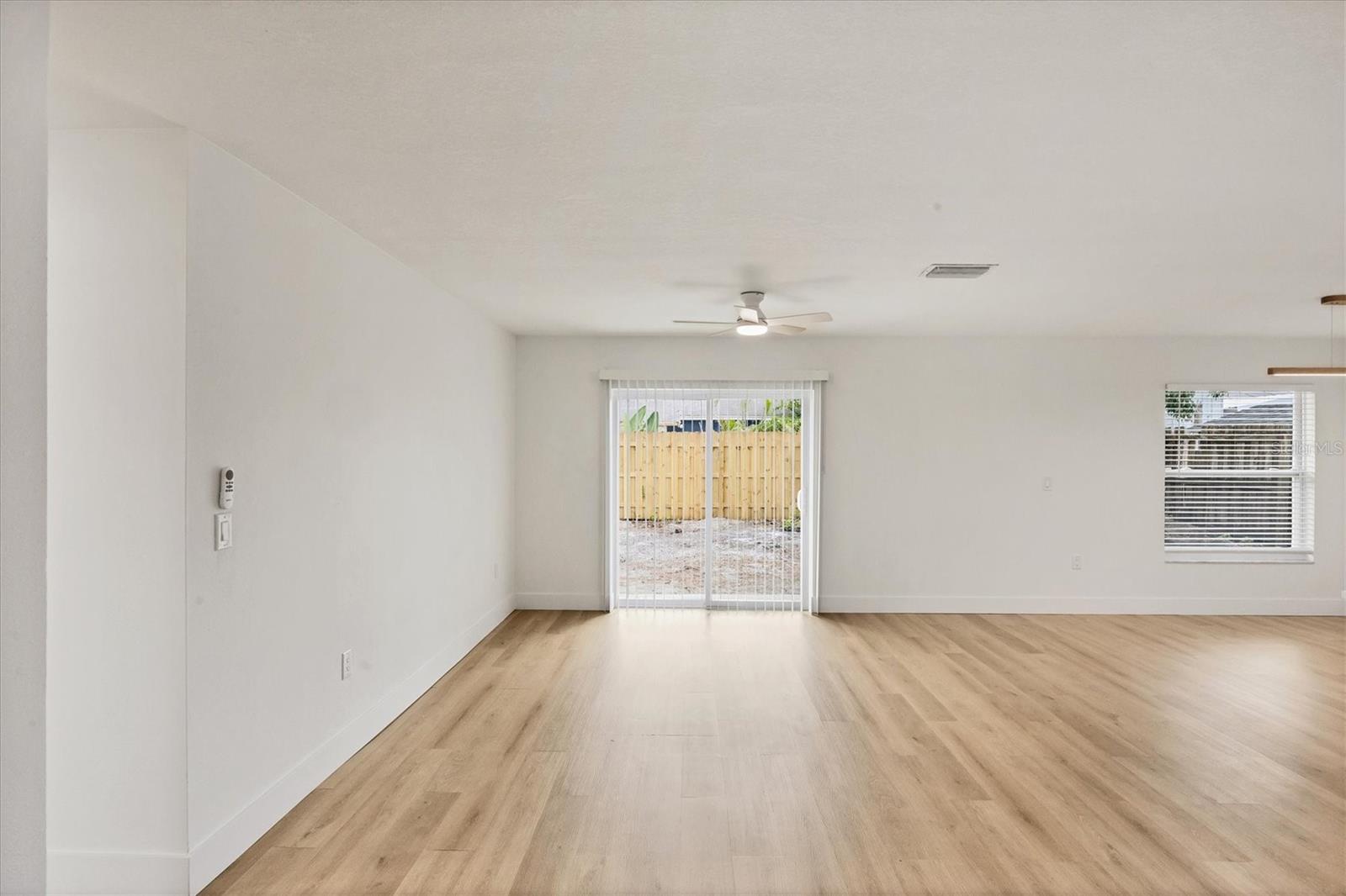 SANDPOINTE 4TH ADD - Residential