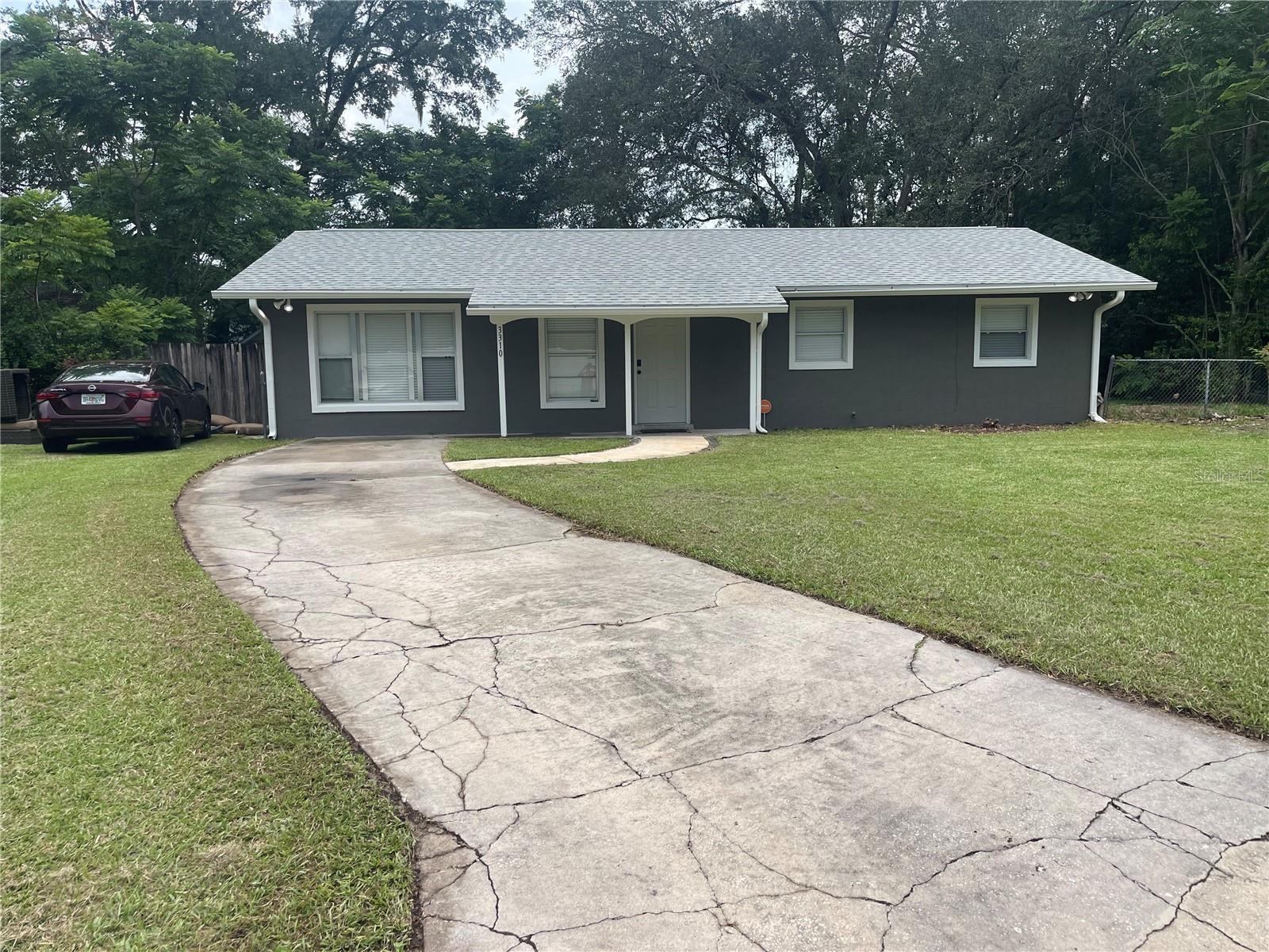 Welcome to this beautifully maintained 3 bedroom, 2 bathroom home located in a quiet, established neighborhood. This home offers a bright and open floor plan with thoughtful upgrades as well as major system updates already completed. Don’t forget the screened porch which is great for relaxing/entertaining and the fully fenced in back yard, perfect for pets, kids or gardening. Conveniently located close to Downtown, shopping and restaurants!
Property highlights include:
New roof (2025)
Professionally painted exterior (2025)
New AC unit in 2018 and professional coil and fan cleaning in 2024 ($1800.00 value)
New updated master bathroom and hall bathroom
Carpet in all bedrooms replaced (2023)
Luxury vinyl plank in main living areas (2023)
Recently painted interior
Enjoy peace of mind with recent improvements and a layout designed for both comfort and functionality. This home is perfect for first-time buyers, families, or anyone seeking a clean, move-in-ready space with no major work needed.