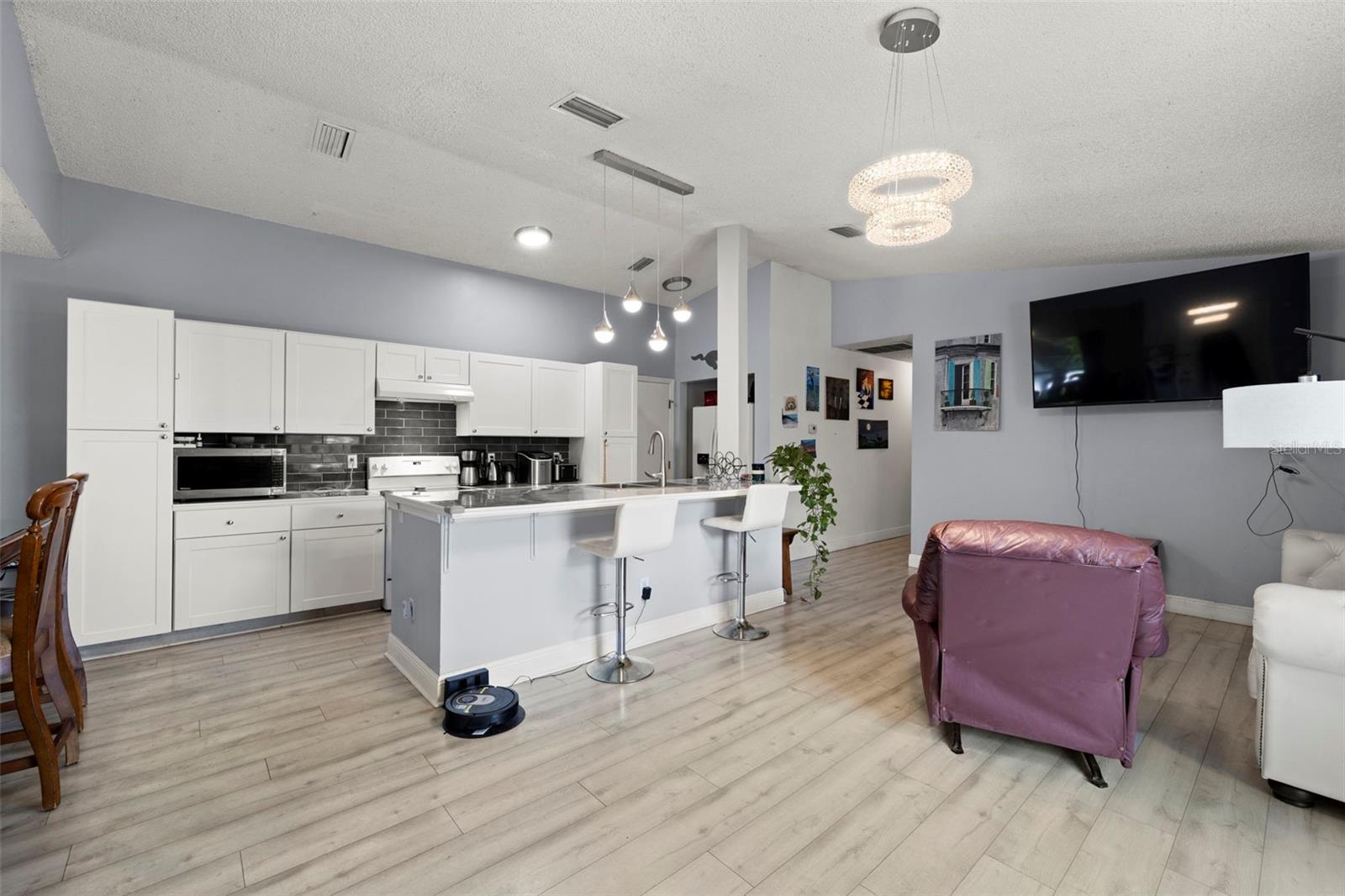 1335 15TH STREET