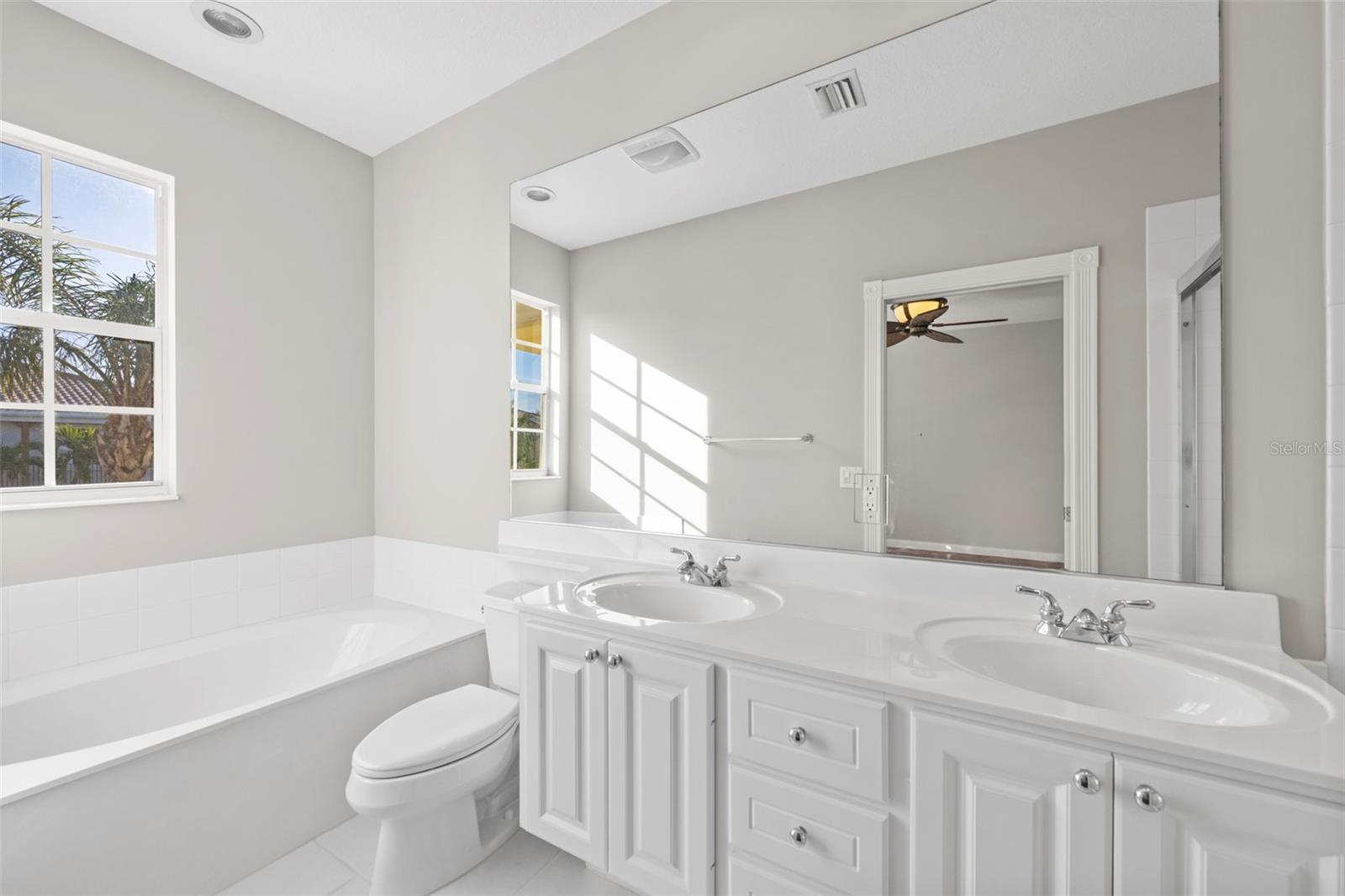 VILLAGEWALK - Residential