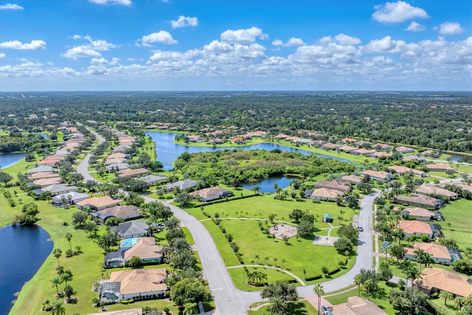 COUNTRY MEADOWS PH I - Residential