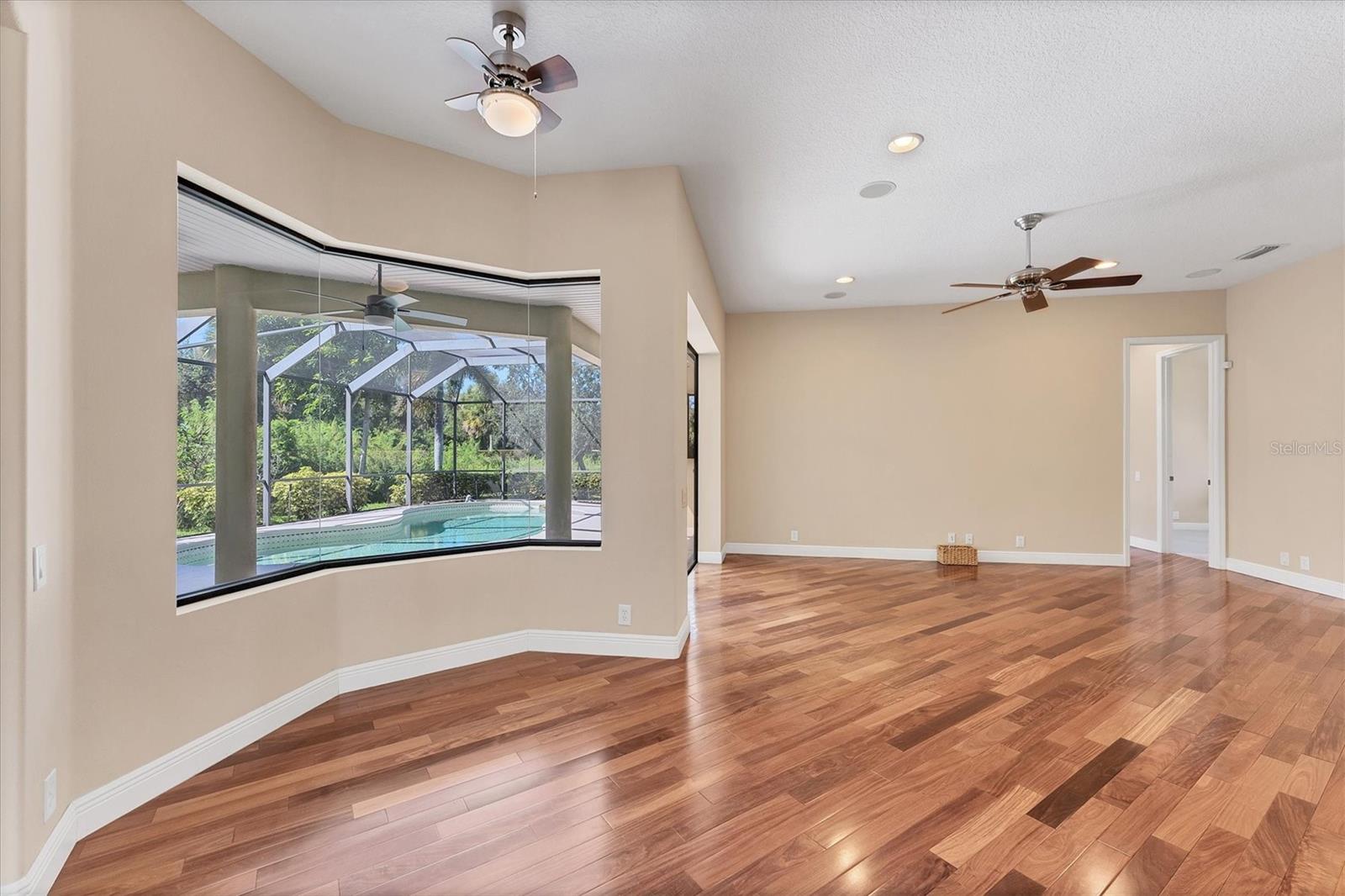COUNTRY MEADOWS PH I - Residential