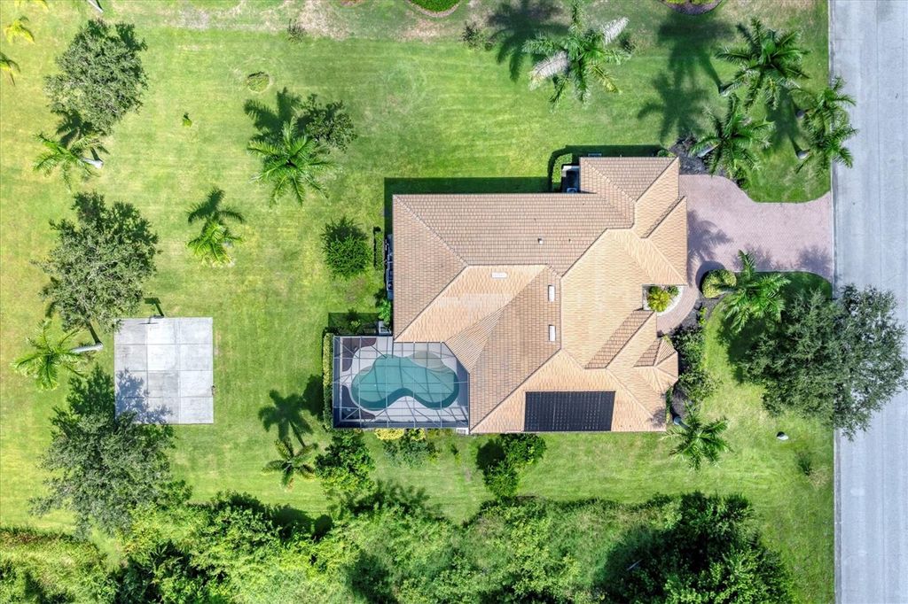 Photo of 306 Country Meadows Way, Bradenton, FL 34212 (MLS # A4666272)
