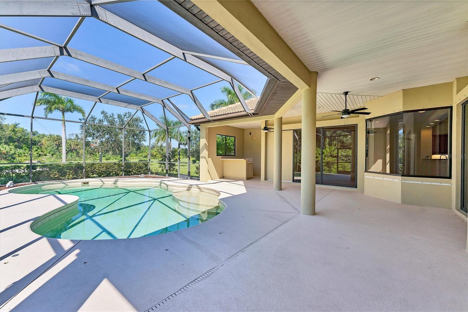 COUNTRY MEADOWS PH I - Residential